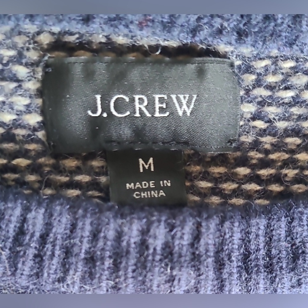 💙 J.Crew Women’s Sweater – Size Medium - Picture 2 of 3